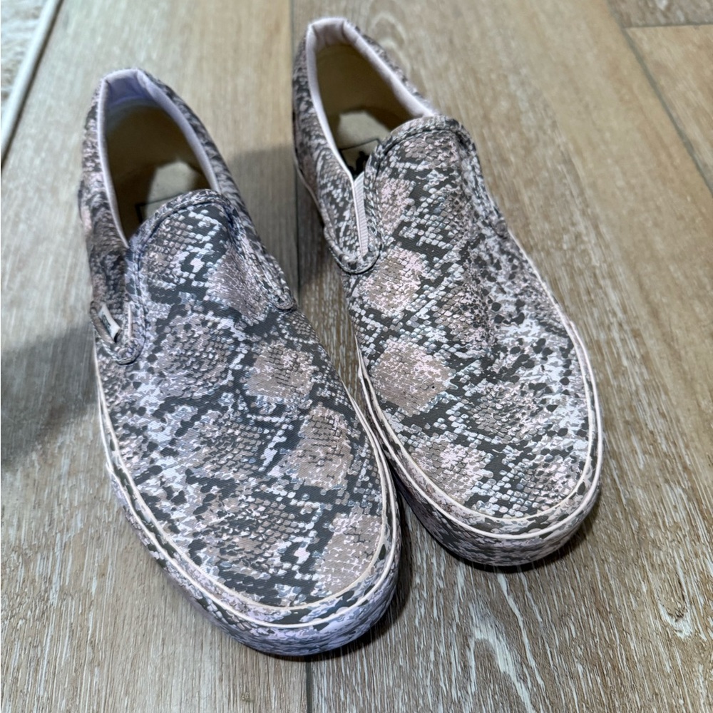 Snakeskin print Vans